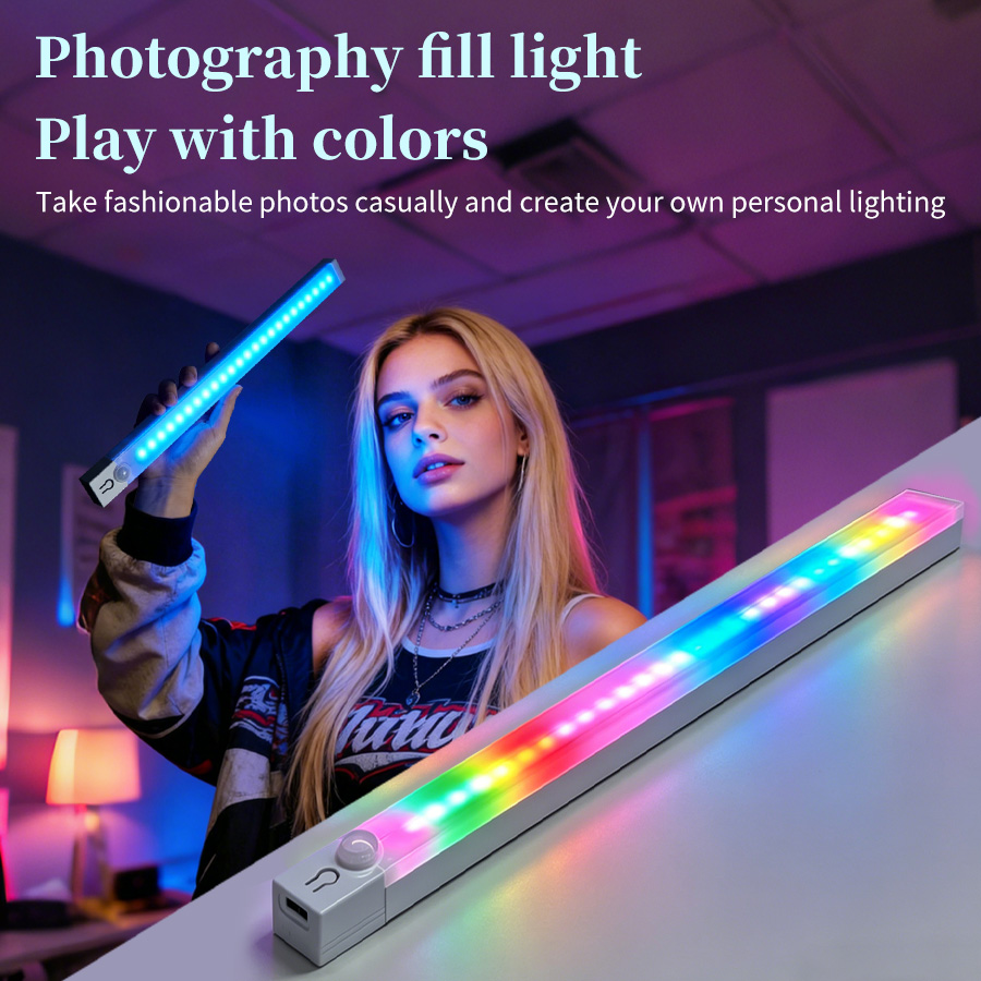 Lampada da scrivania a LED RGB - Gaming Desk With Hutch recensione e prezzo